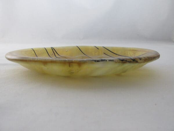 Amber Streaky & Black Streamers Soap Dish - Image 2