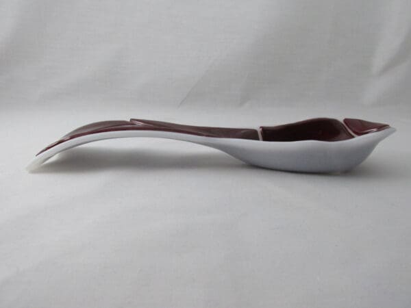 White with Deep Red Large Spoon Rest - Image 2