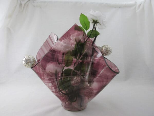 Amethyst Centerpiece Vase - Image 4