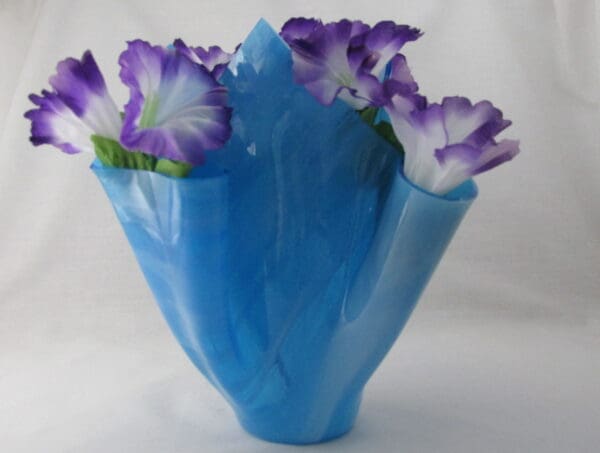 Sky Blue & White Streaky Centerpiece Vase - Image 5