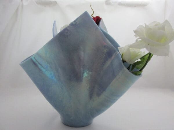 Colonial Blue White Iridized (Air) Centerpiece Vase - Image 3