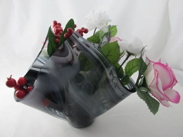 Black & White Baroque Centerpiece Vase - Image 4