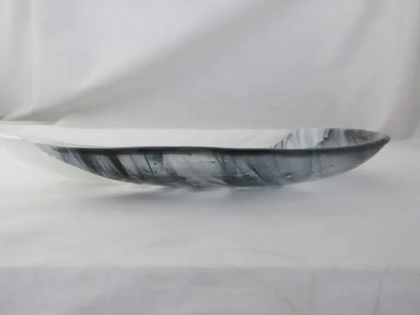 Ying/Yang Black & White Wispy Oval Serving Dish - Image 3