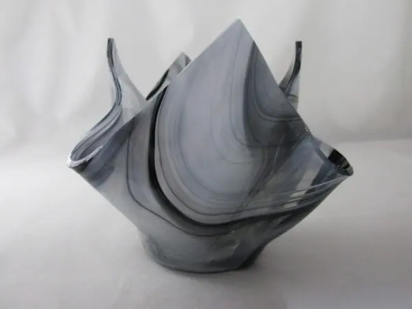 Black & White Streaky Lotus Votive Holder